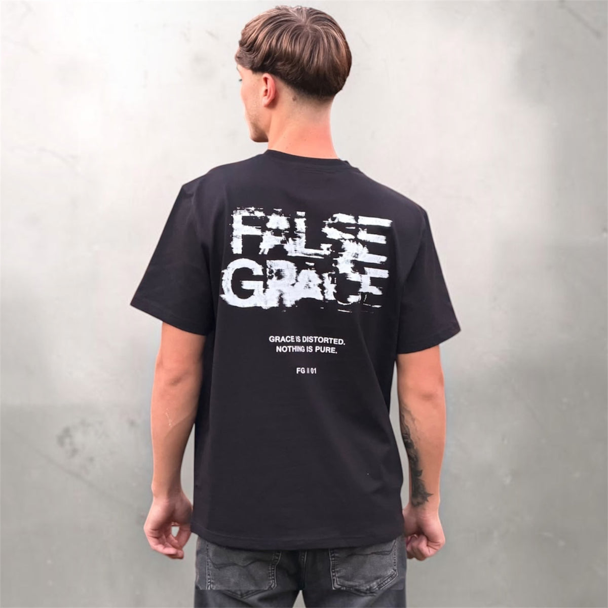 FG // 01 Distorted Logo T-Shirt — Black